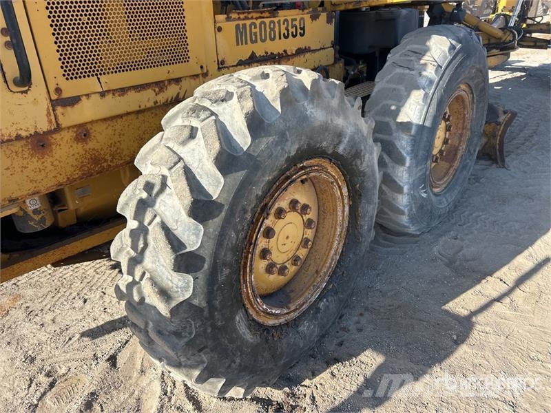 CAT 140M Motor Grader Gréderek