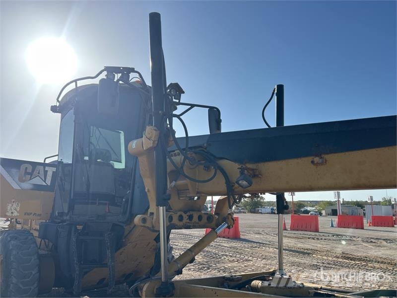 CAT 140M Motor Grader Gréderek