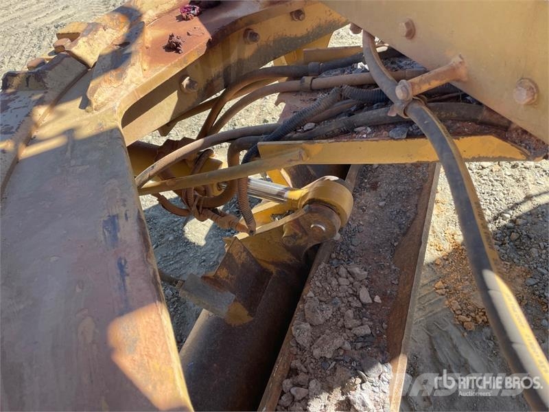 CAT 140M VHP Grejdery
