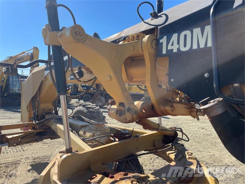 CAT 140M VHP Grejdery