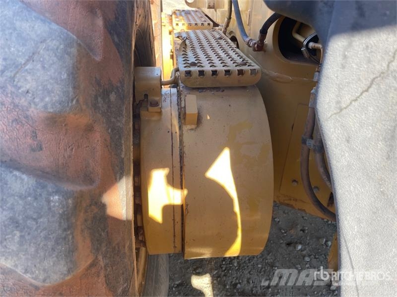 CAT 140M VHP Grejdery