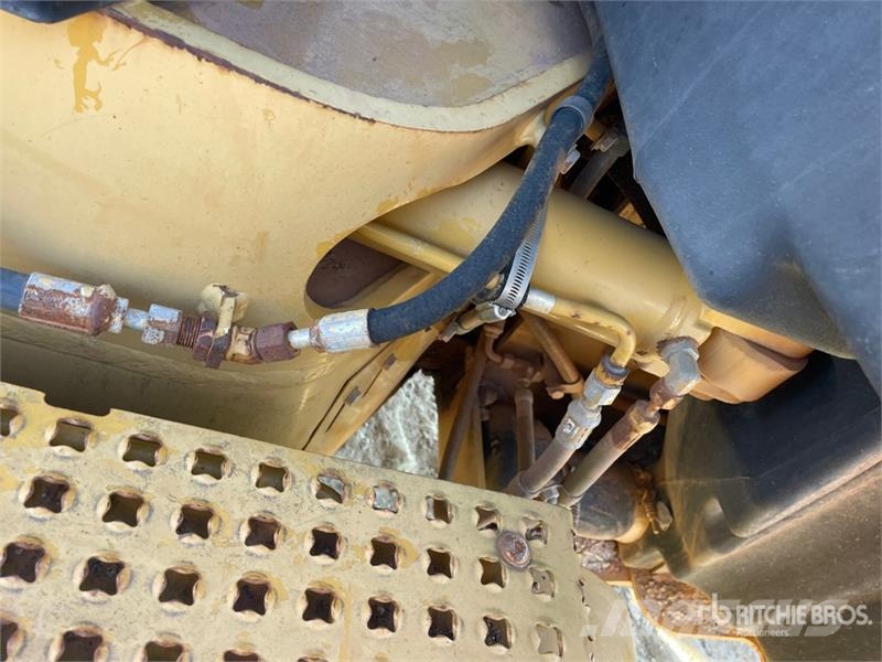 CAT 140M VHP Grejdery