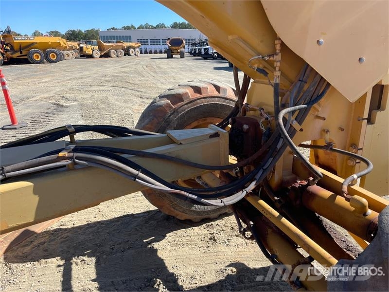 CAT 140M VHP Grejdery