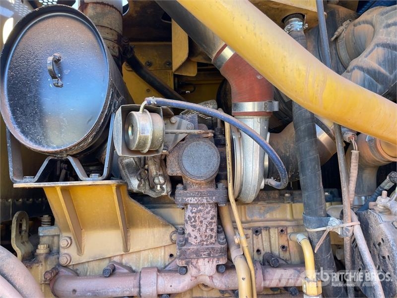 CAT 140M VHP Grejdery