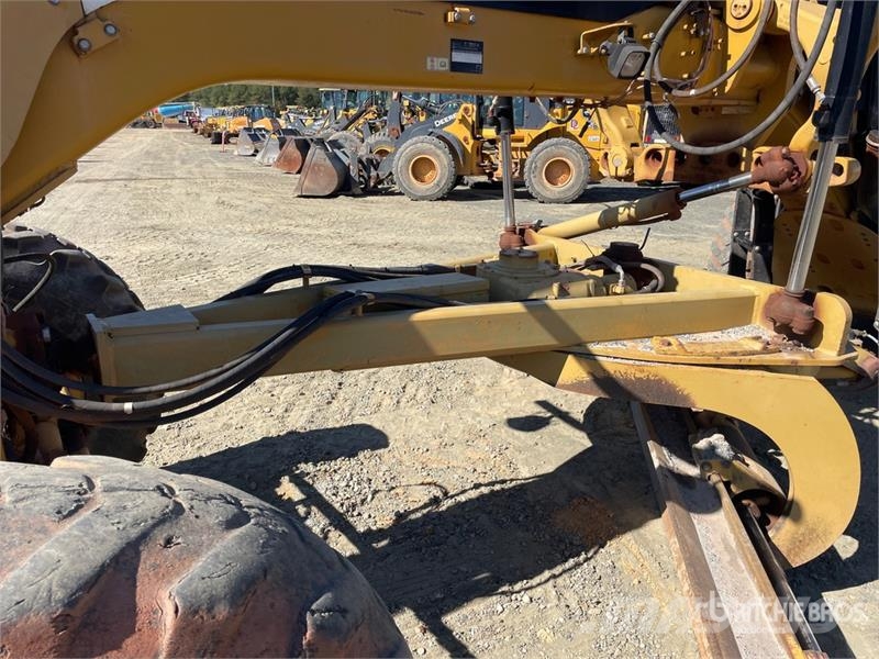 CAT 140M VHP Grejdery
