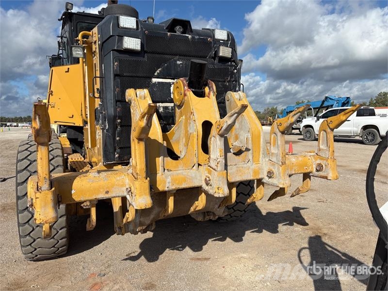 CAT 140M2 Motor Grader معدات تمهيد الطرق