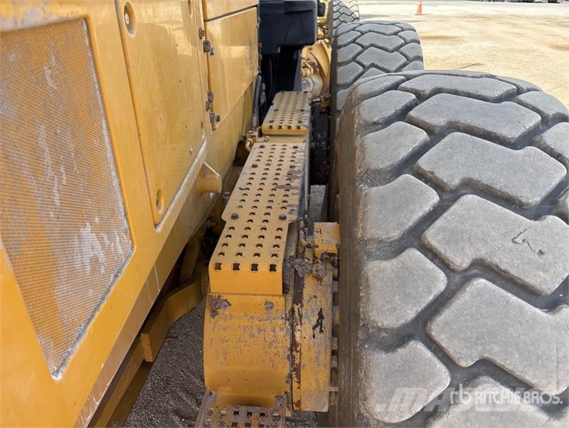CAT 140M2 VHP Grader