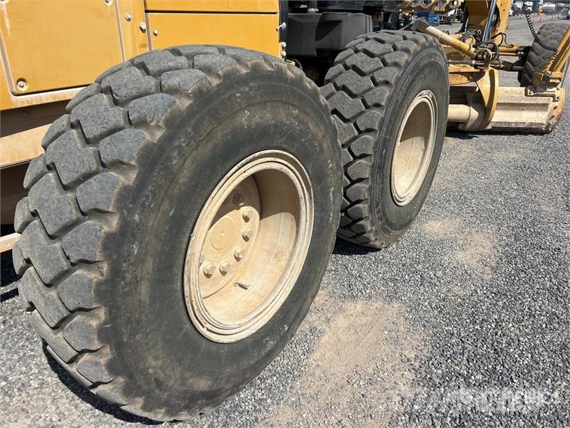 CAT 140M2 VHP Vejhøvle / Gradere
