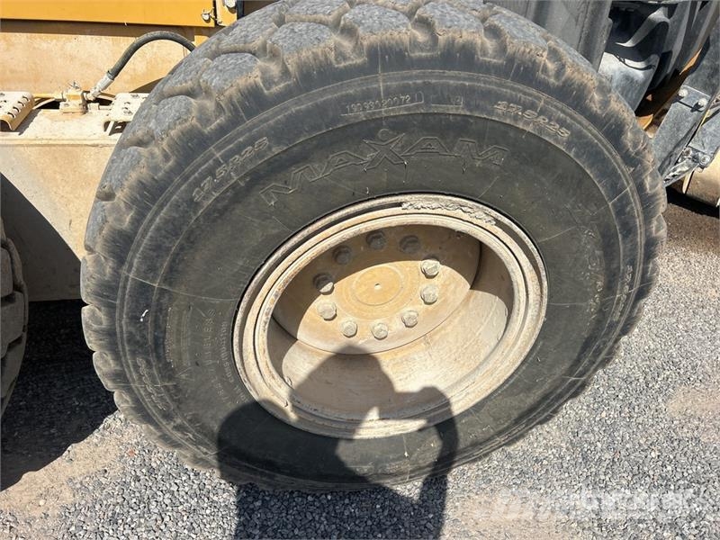 CAT 140M2 VHP Vejhøvle / Gradere