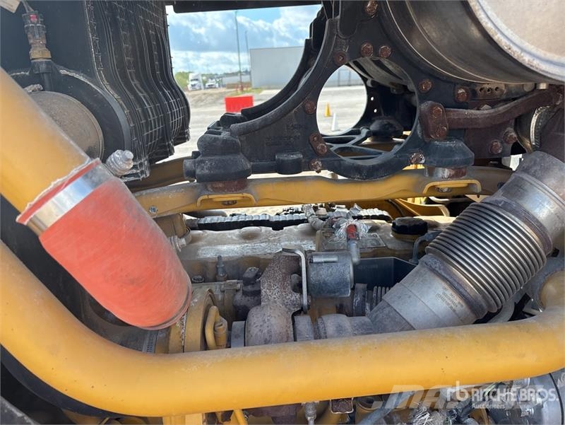 CAT 140M2 VHP Grader