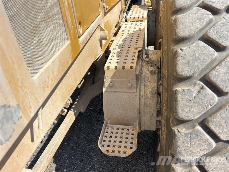 CAT 140M2 VHP Vejhøvle / Gradere