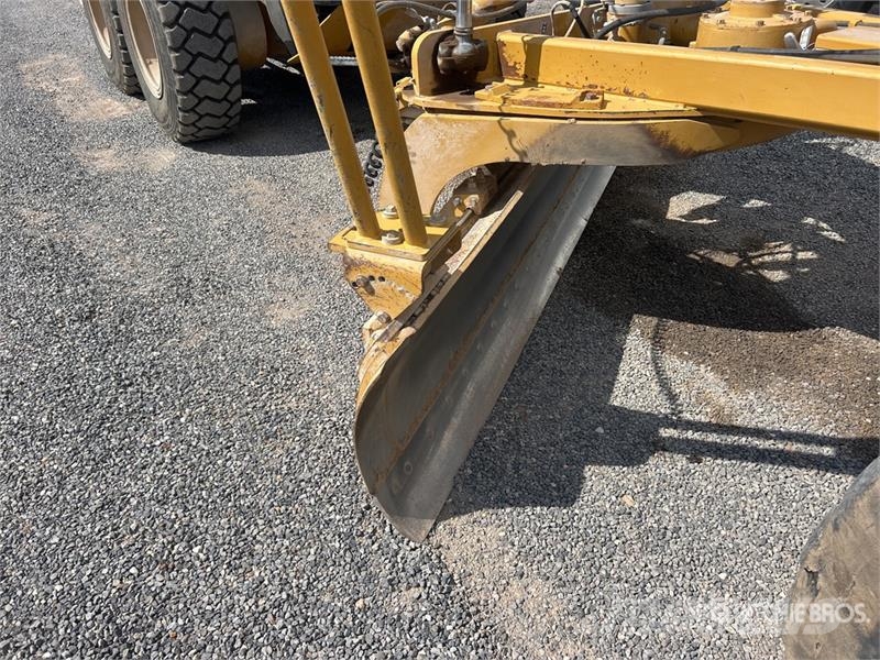 CAT 140M2 VHP Vejhøvle / Gradere
