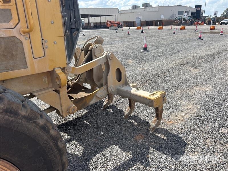 CAT 140M2 VHP Vejhøvle / Gradere