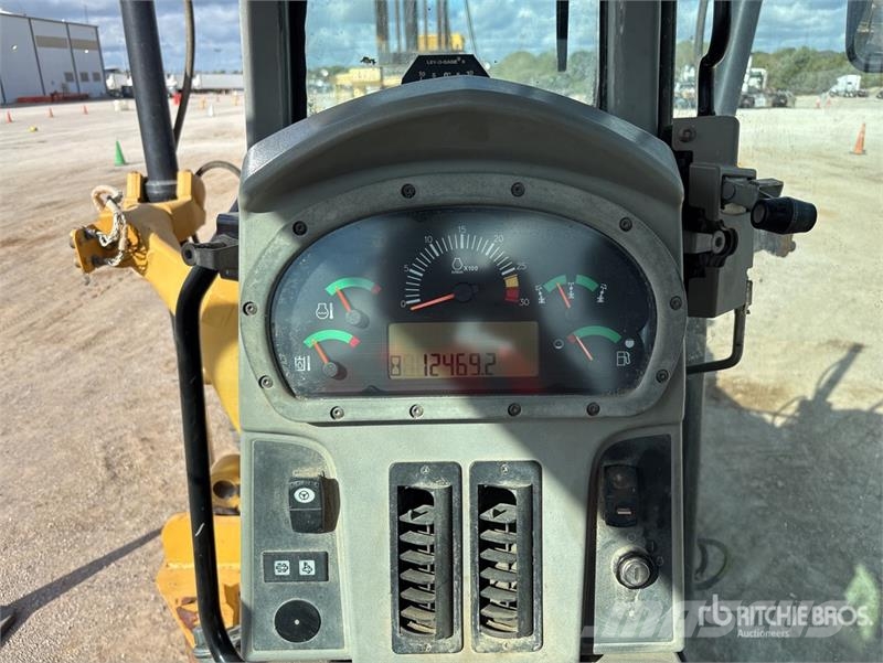 CAT 140M2 VHP Grader