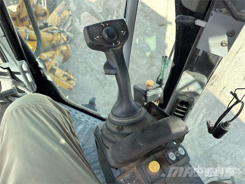 CAT 140M2 VHP Grader