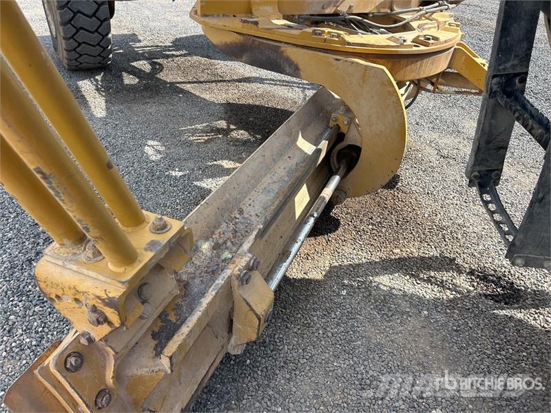 CAT 140M2 VHP Vejhøvle / Gradere
