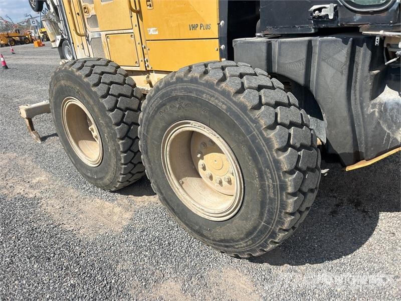 CAT 140M2 VHP Vejhøvle / Gradere