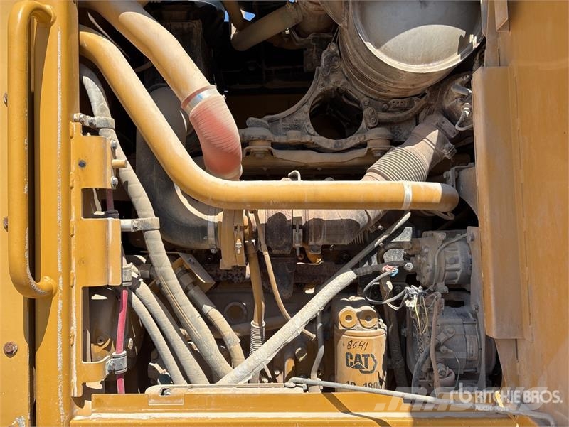 CAT 140M2AWD AWD Motor Grader Grederji