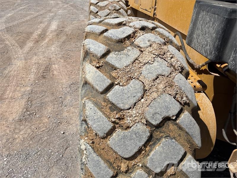 CAT 140M2AWD AWD Motor Grader Grederji