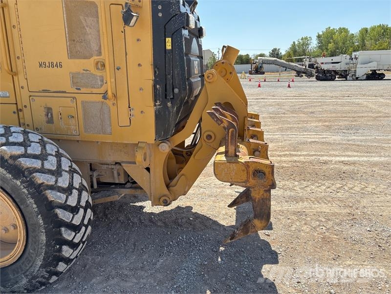 CAT 140M2AWD AWD Motor Grader Grederji