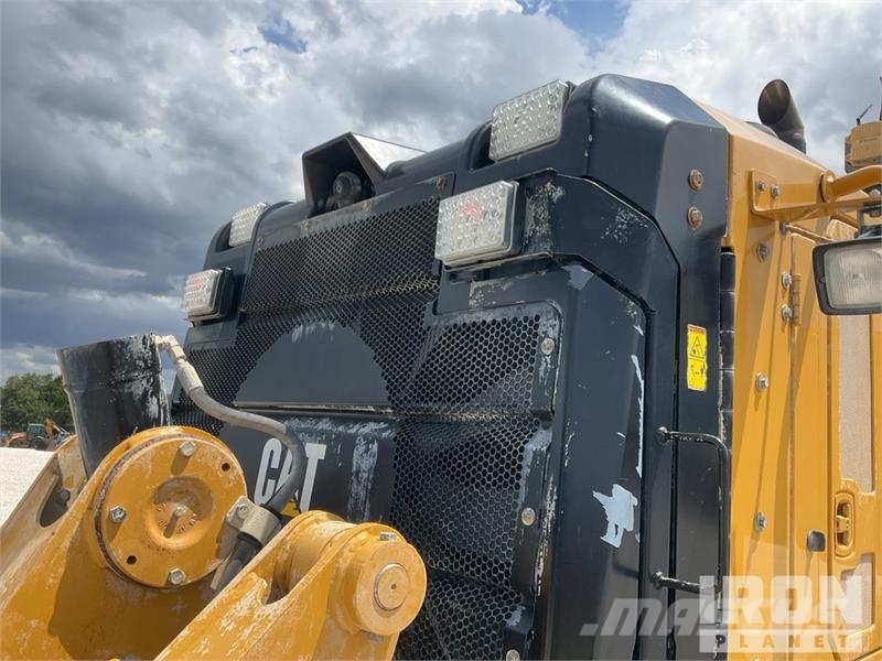 CAT 140M3 Motor Grader Väghyvlar