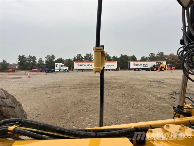 CAT 140M3 Motor Grader Motonoveladoras