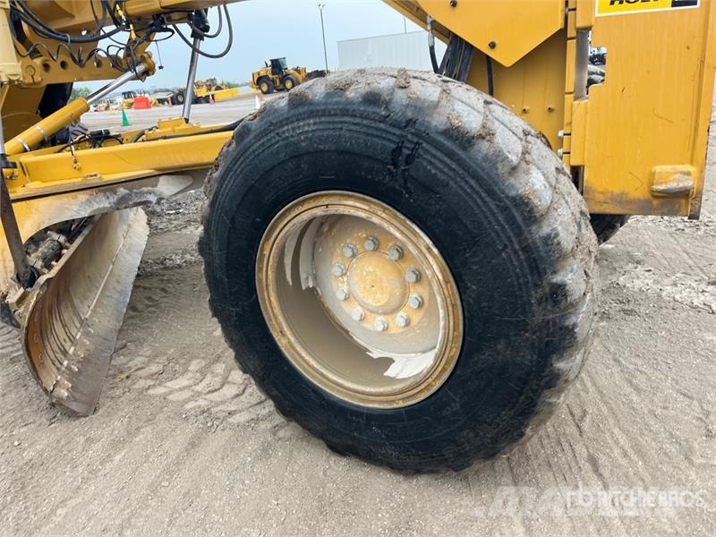 CAT 140M3 Motor Grader Motonoveladoras