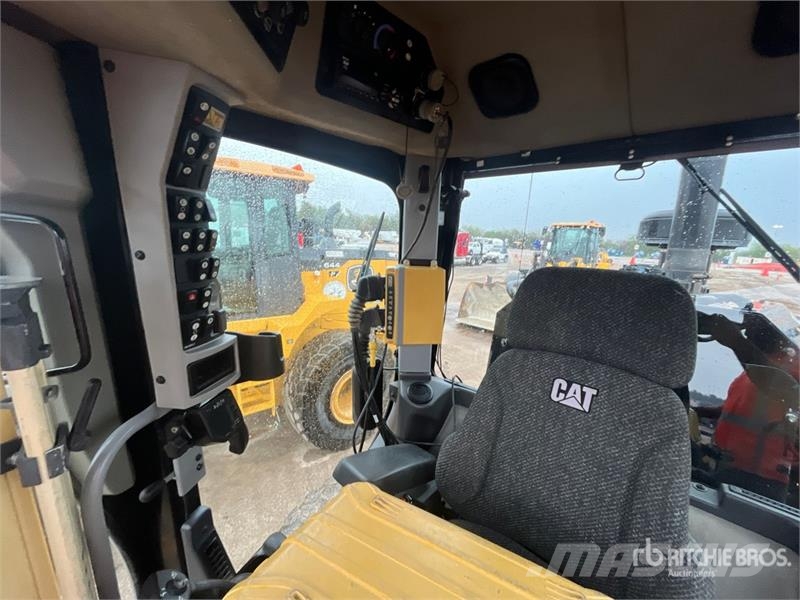 CAT 140M3 Motor Grader Motonoveladoras