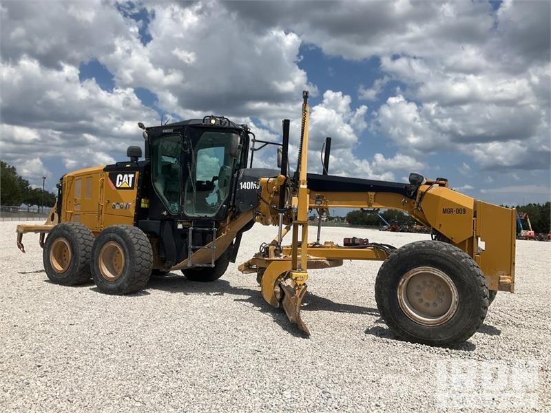 CAT 140M3 Motor Grader Väghyvlar