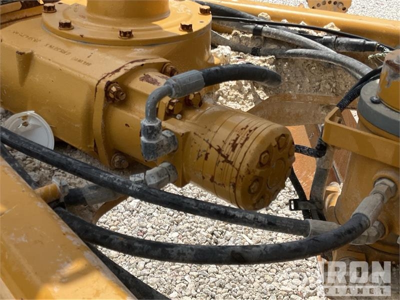 CAT 140M3 Motor Grader Väghyvlar