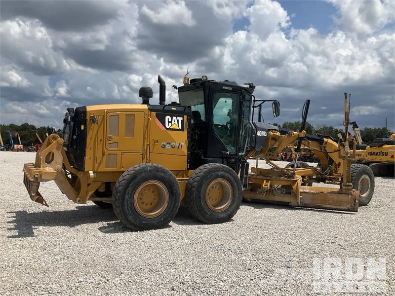 CAT 140M3 Motor Grader Väghyvlar