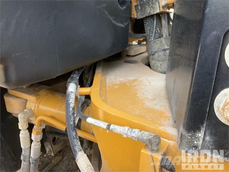 CAT 140M3 Motor Grader Väghyvlar