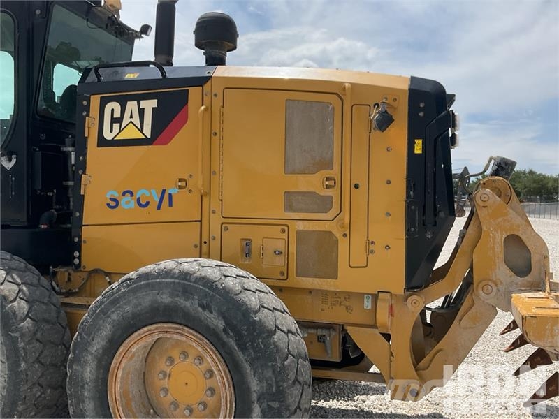 CAT 140M3 Motor Grader Väghyvlar