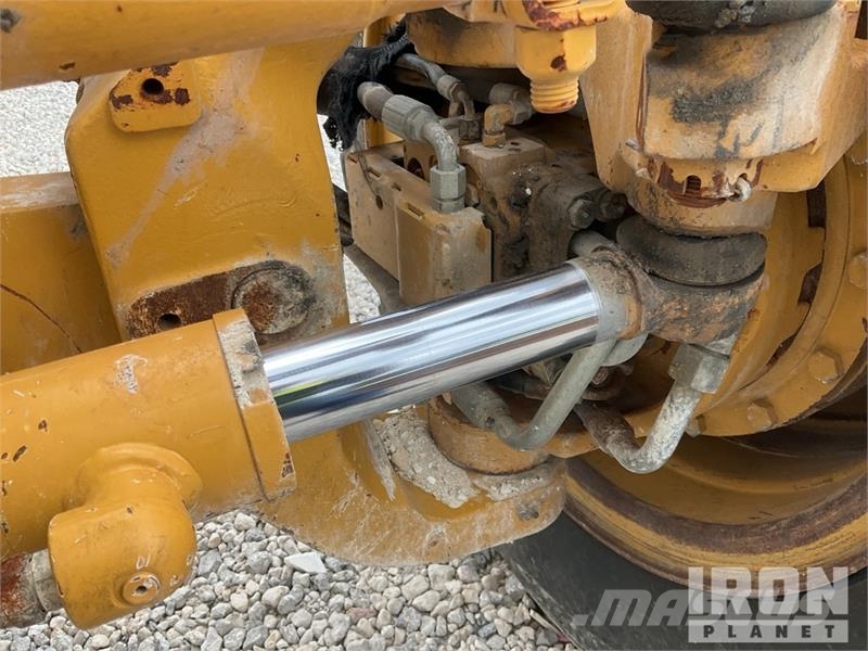 CAT 150 AWD Motor Grader Väghyvlar