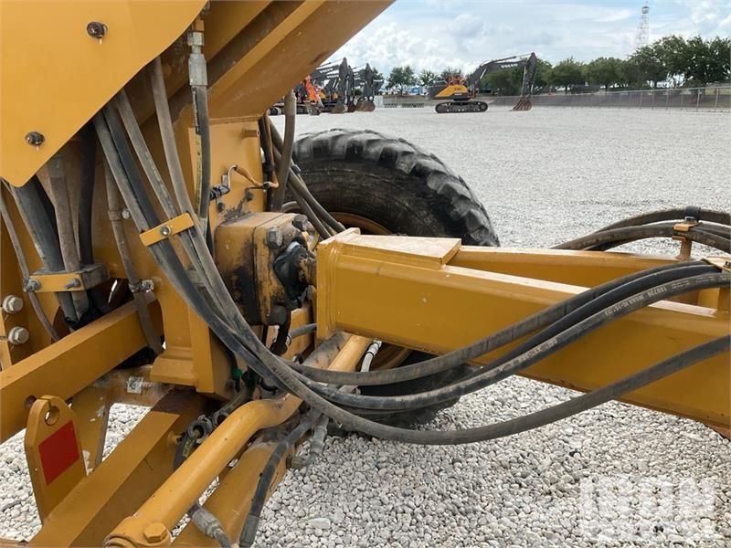 CAT 150 AWD Motor Grader Väghyvlar