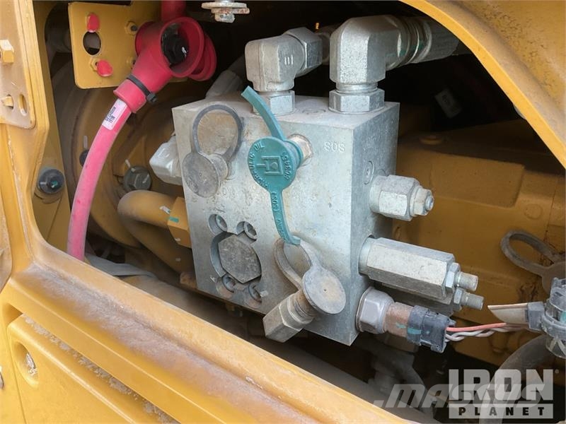 CAT 150 AWD Motor Grader Väghyvlar