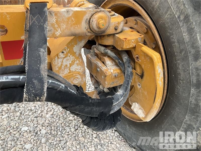 CAT 150 AWD Motor Grader Väghyvlar