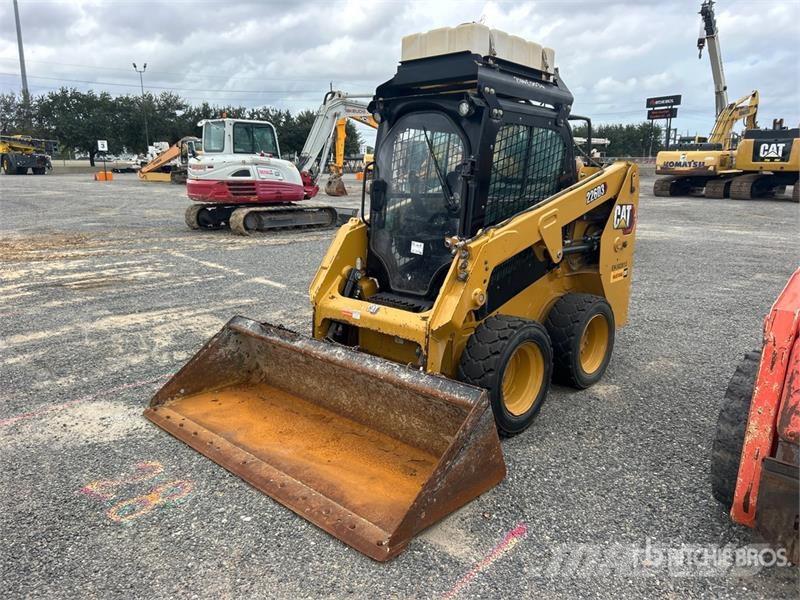 CAT 226D3 Two-Speed Skid Steer Loader Skid steer mini nakladalci