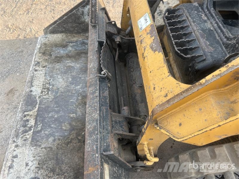 CAT 239D3 Φορτωτάκια