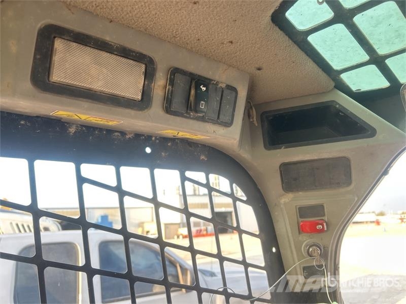 CAT 239D3 Φορτωτάκια