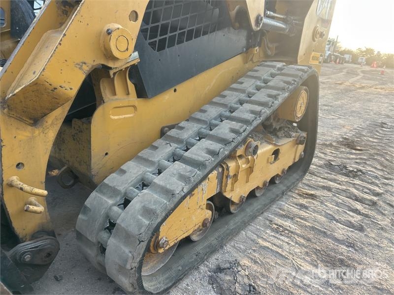 CAT 239D3 Φορτωτάκια