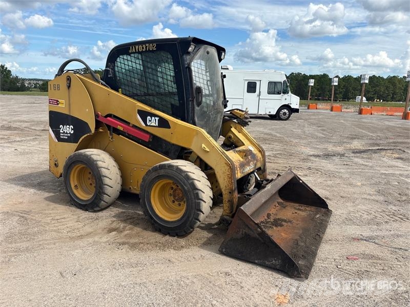 CAT 246C Chargeuse compacte