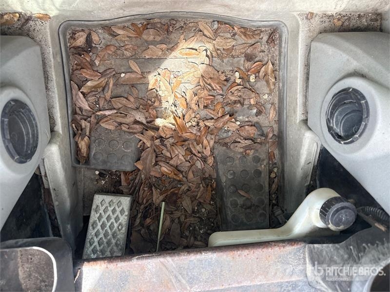 CAT 246C Chargeuse compacte