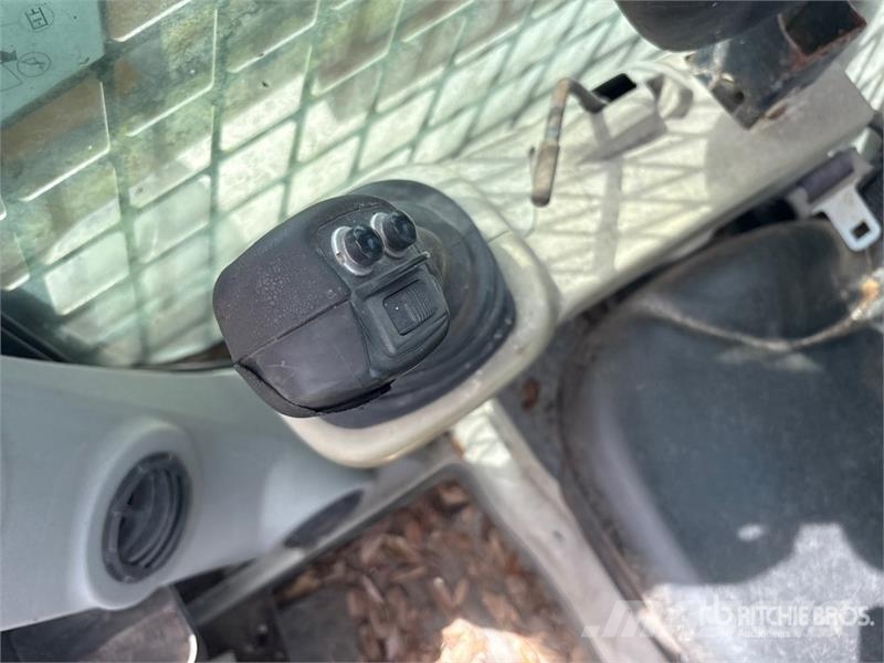 CAT 246C Chargeuse compacte