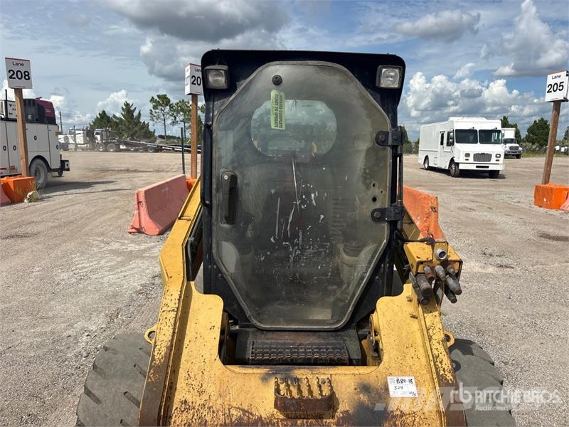 CAT 246C Chargeuse compacte
