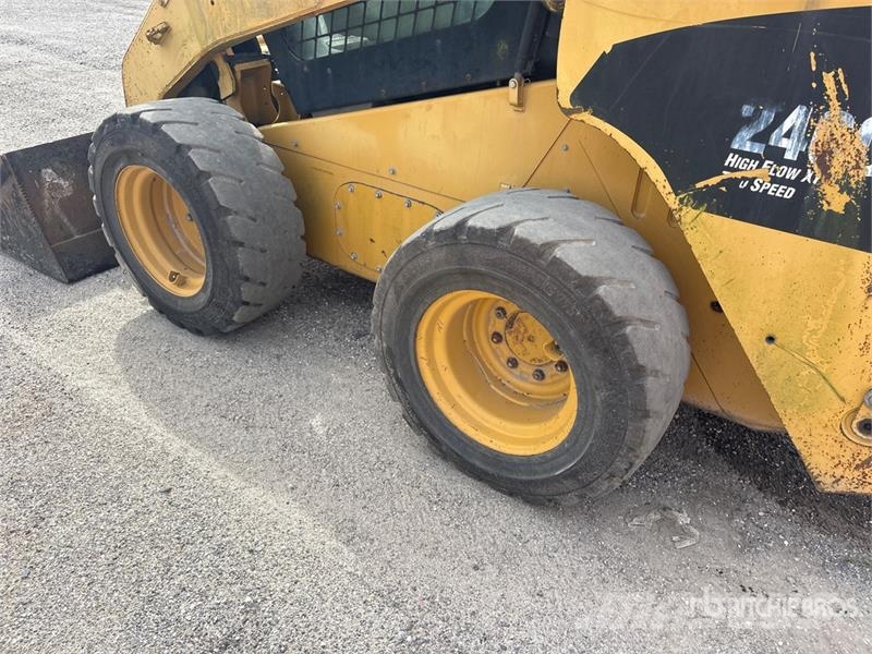 CAT 246C Chargeuse compacte