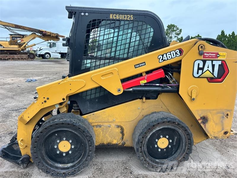 CAT 246D3 Two-Speed Skid Steer Loader Minicargadoras