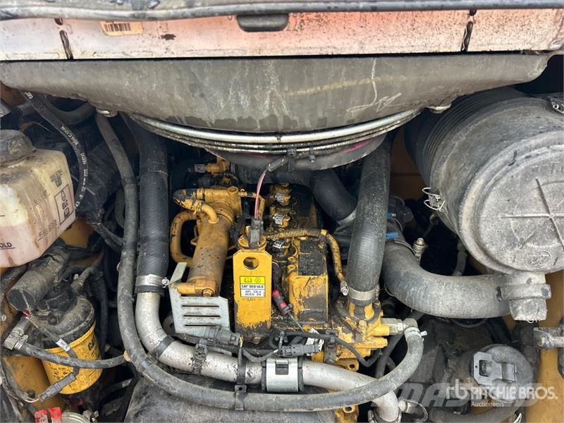CAT 246D3 Two-Speed Skid Steer Loader Minicargadoras