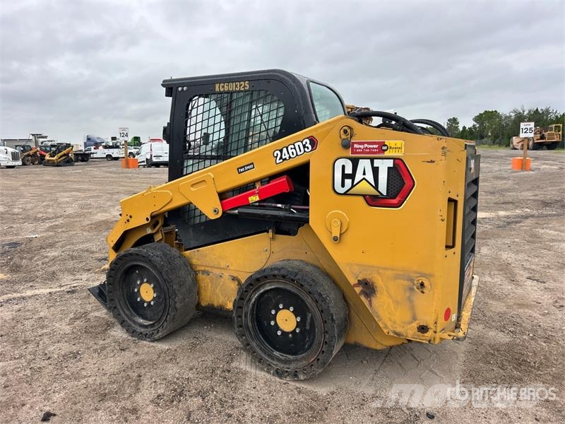 CAT 246D3 Two-Speed Skid Steer Loader Minicargadoras