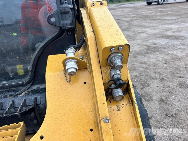 CAT 246D3 Two-Speed Skid Steer Loader Minicargadoras